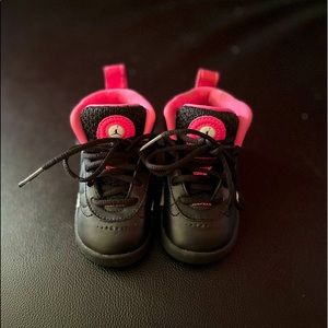 Toddler Girl Jordan sneaker